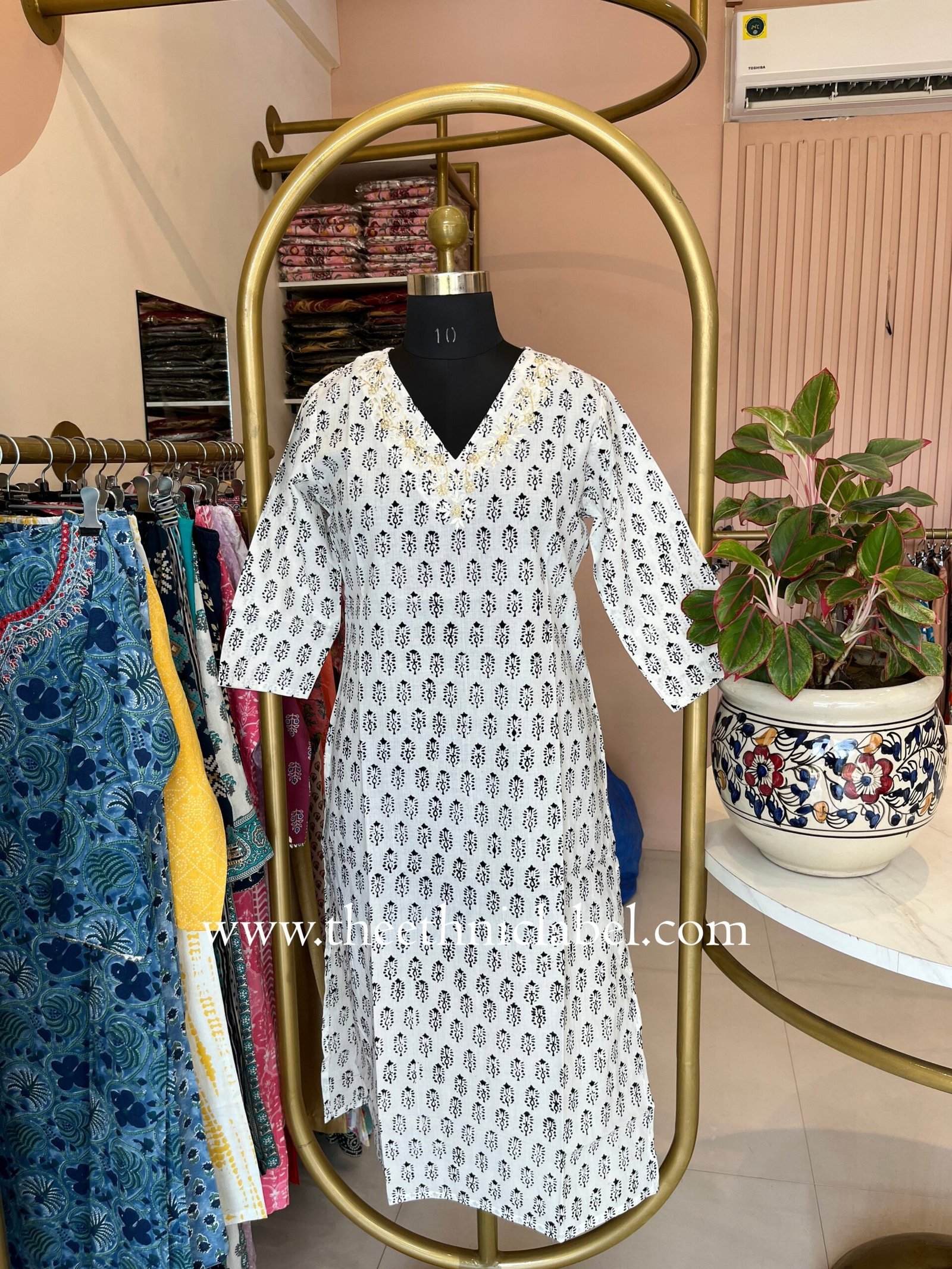 "Aria" Hand Embroidered Block Printed Cotton kurta - Image 2