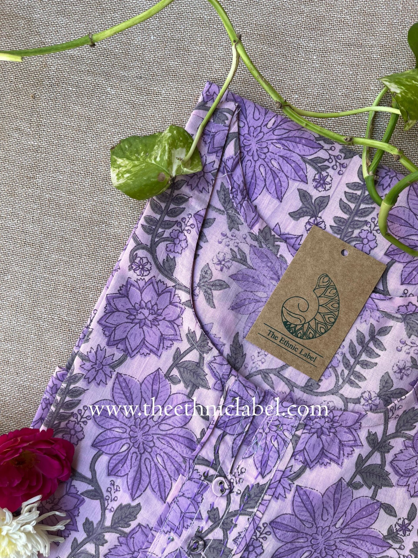 "Paridhi" Buttoned Cotton Kurta - Image 4