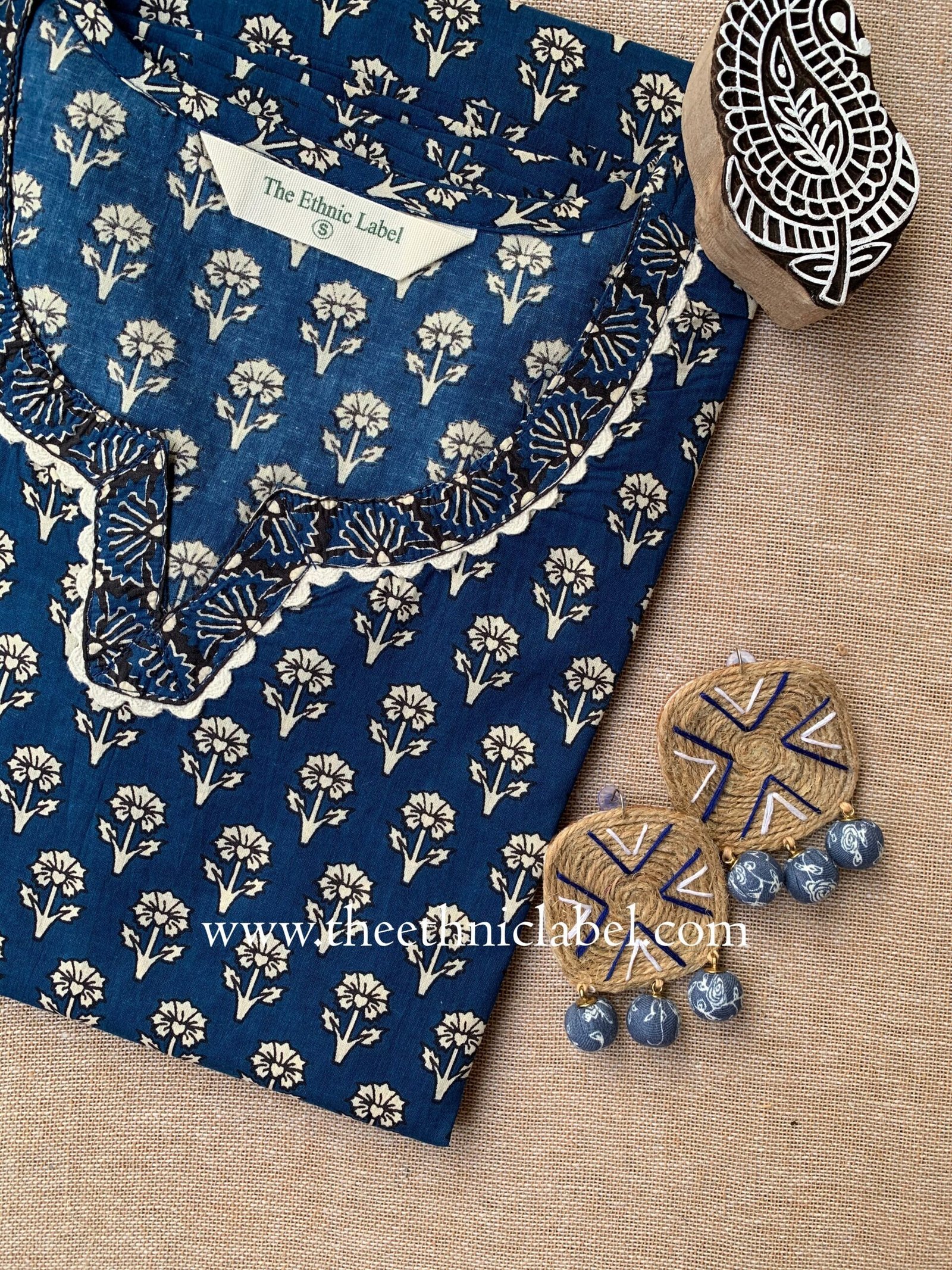 "Gehna" Laced Cotton kurta - Image 2