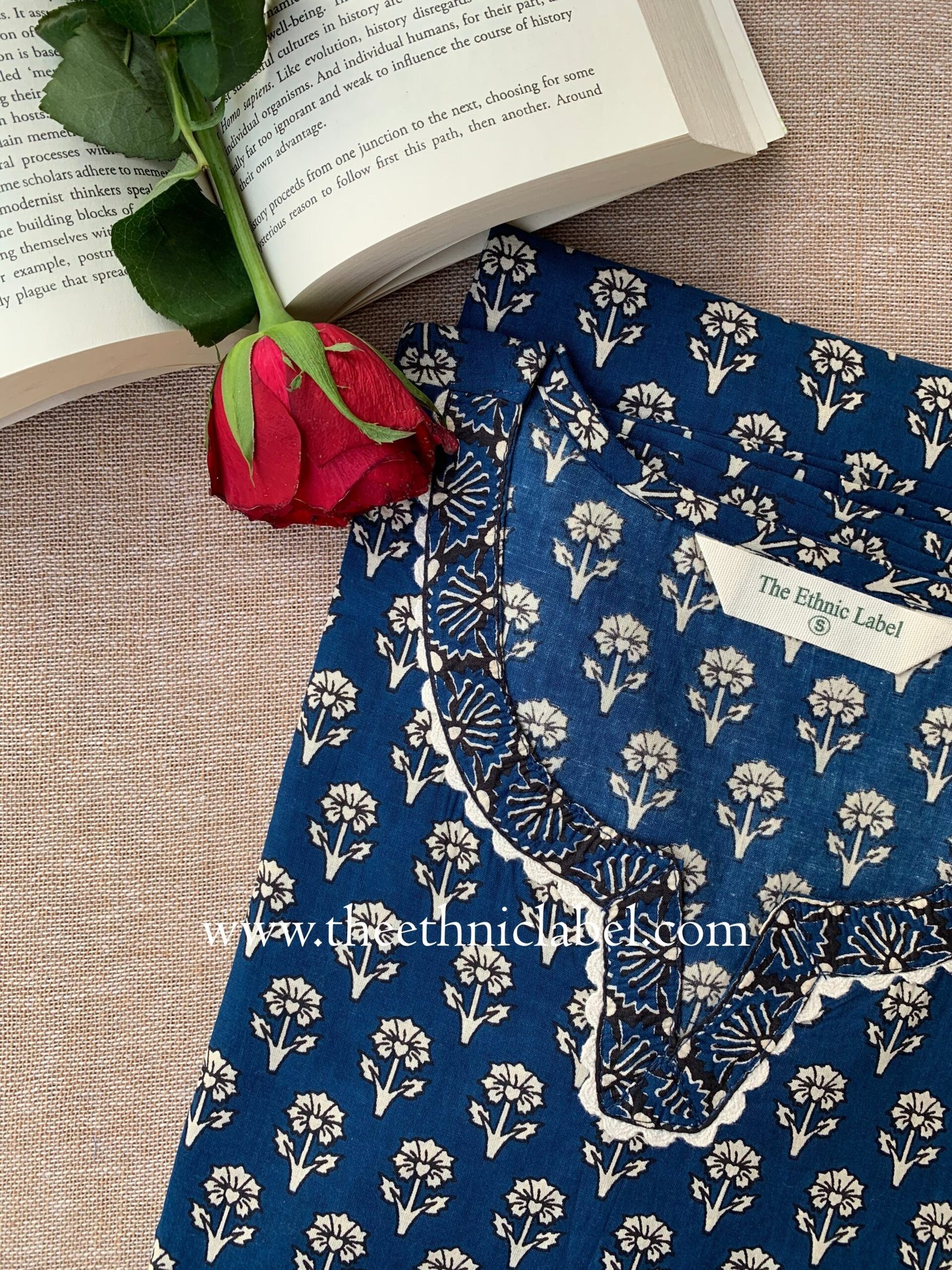 "Gehna" Laced Cotton kurta - Image 4