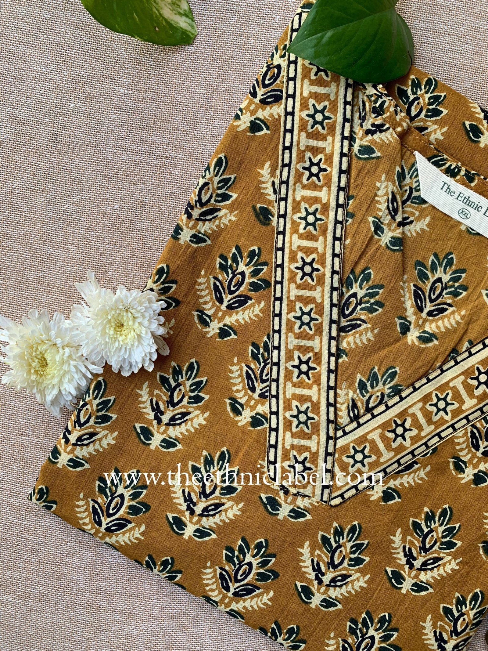 "Gunjal" Hand Block Printed Cotton kurta - Image 2