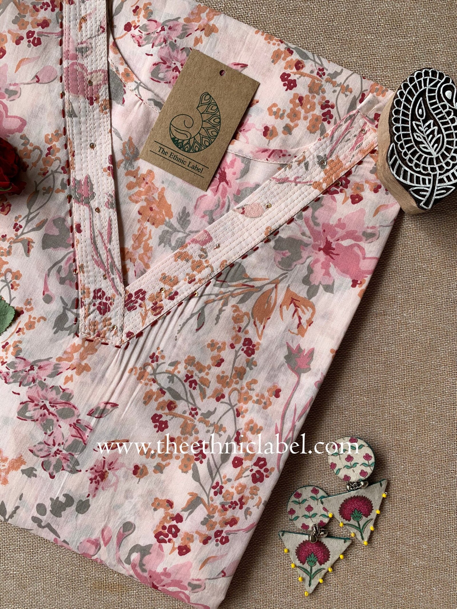 "Fardeena" Floral Cotton kurta - Big Size - Image 3